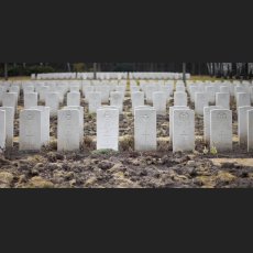 IMG_6055_Berlin_War_Cemetery.jpg
