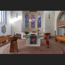 IMG_0493_Christuskirche_Altarraum.jpg