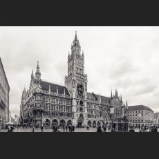 IMG_1950_Marienplatz_Rathaus.jpg